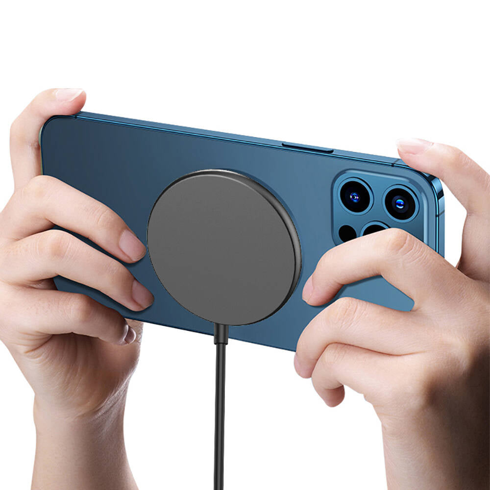 Wiwu Wi-W007 15W Hızlı Şarj Özellikli M-safe PD Wireless Şarj Aleti Wiwu Wi-W007 15W Hızlı Şarj Özellikli M-safe PD Wireless Şarj Aleti